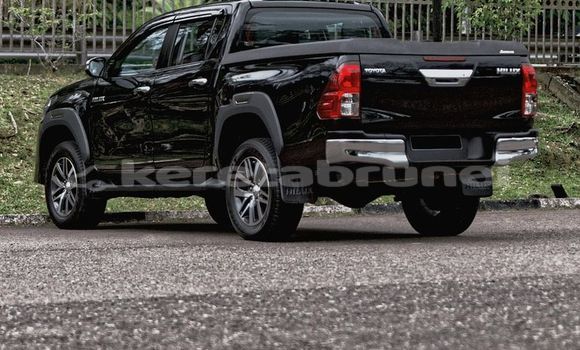 Buy Used Toyota Hilux Black Car in Bandar Seri Begawan in Brunei-Muara Buy Used Toyota Hilux Black Car in Bandar Seri Begawan in Brunei-Muara