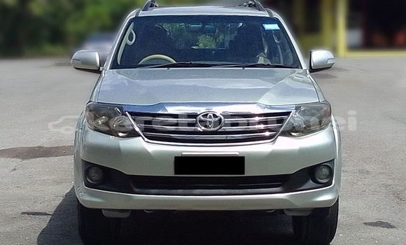 Buy Used Toyota Fortuner Other Car in Bandar Seri Begawan in Brunei-Muara Buy Used Toyota Fortuner Other Car in Bandar Seri Begawan in Brunei-Muara