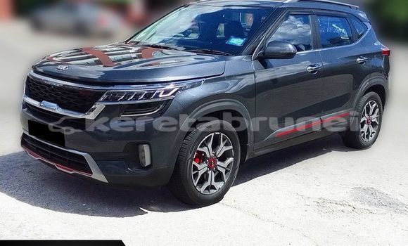 Buy Used Kia Sedona Black Car in Bandar Seri Begawan in Brunei-Muara