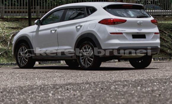 Buy Used Hyundai Tucson White Car in Bandar Seri Begawan in Brunei-Muara Buy Used Hyundai Tucson White Car in Bandar Seri Begawan in Brunei-Muara