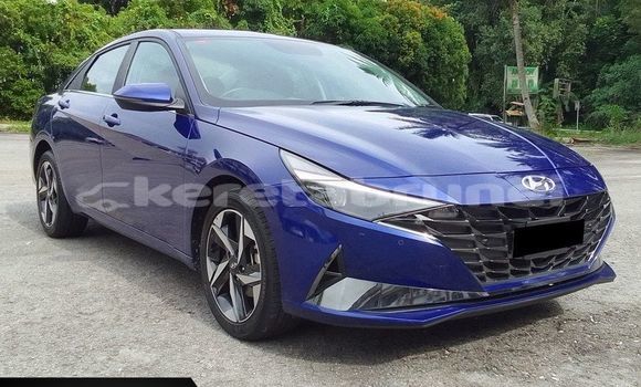 Buy Used Hyundai Elantra Blue Car in Bandar Seri Begawan in Brunei-Muara Buy Used Hyundai Elantra Blue Car in Bandar Seri Begawan in Brunei-Muara