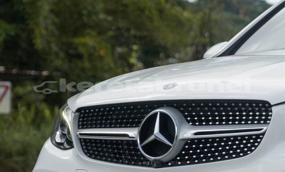 Buy Used Mercedes-Benz GLC White Car in Bandar Seri Begawan in Brunei-Muara Buy Used Mercedes-Benz GLC White Car in Bandar Seri Begawan in Brunei-Muara