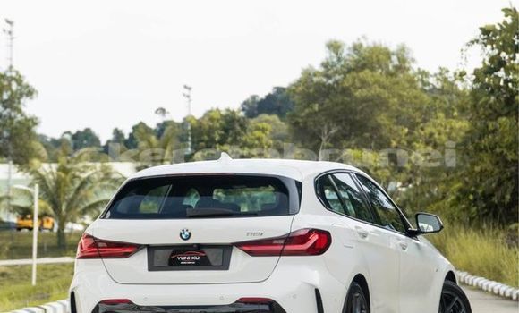 Buy Used BMW 1er White Car in Bandar Seri Begawan in Brunei-Muara Buy Used BMW 1er White Car in Bandar Seri Begawan in Brunei-Muara