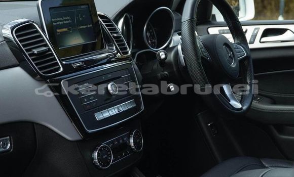 Buy Used Mercedes-Benz GLS-klasse White Car in Bandar Seri Begawan in Brunei-Muara Buy Used Mercedes-Benz GLS-klasse White Car in Bandar Seri Begawan in Brunei-Muara