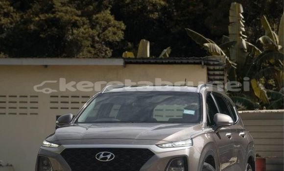 Buy Used Hyundai Santa Fe Other Car in Bandar Seri Begawan in Brunei-Muara Buy Used Hyundai Santa Fe Other Car in Bandar Seri Begawan in Brunei-Muara