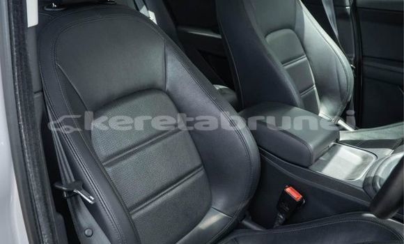 Buy Used Jaguar E-Pace White Car in Bandar Seri Begawan in Brunei-Muara Buy Used Jaguar E-Pace White Car in Bandar Seri Begawan in Brunei-Muara