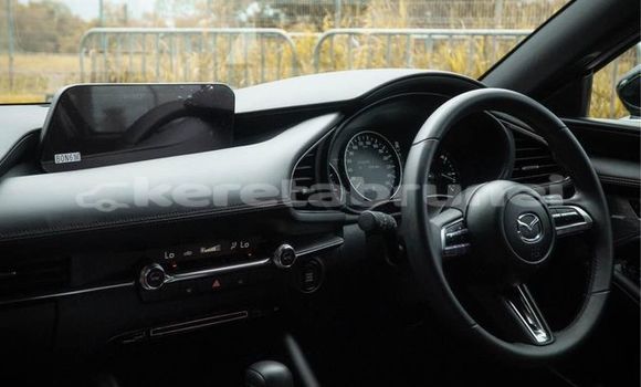 Buy Used Mazda 3 Black Car in Bandar Seri Begawan in Brunei-Muara Buy Used Mazda 3 Black Car in Bandar Seri Begawan in Brunei-Muara