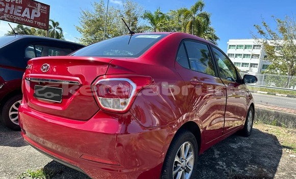 Buy Used Hyundai i10 Red Car in Bandar Seri Begawan in Brunei-Muara Buy Used Hyundai i10 Red Car in Bandar Seri Begawan in Brunei-Muara