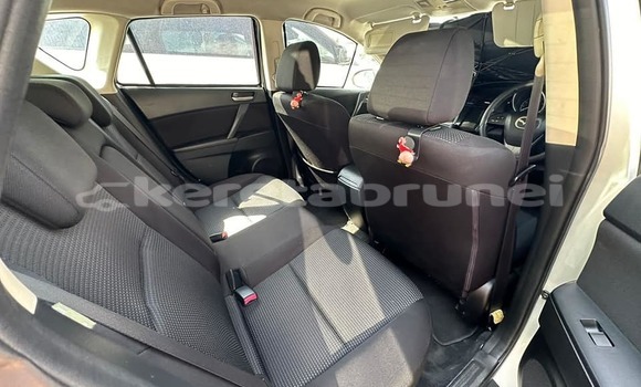 Buy Used Mazda 3 White Car in Bandar Seri Begawan in Brunei-Muara Buy Used Mazda 3 White Car in Bandar Seri Begawan in Brunei-Muara