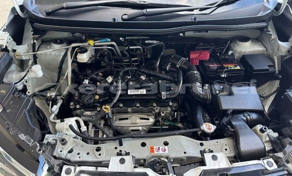 Buy Used Toyota Verso White Car in Bandar Seri Begawan in Brunei-Muara Buy Used Toyota Verso White Car in Bandar Seri Begawan in Brunei-Muara