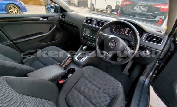 Buy Used Volkswagen Jetta Black Car in Bandar Seri Begawan in Brunei-Muara Buy Used Volkswagen Jetta Black Car in Bandar Seri Begawan in Brunei-Muara