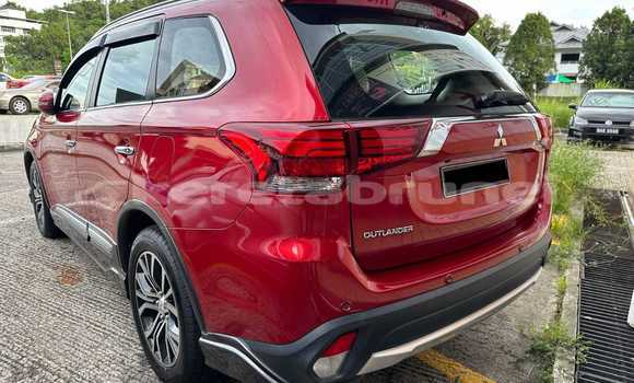 Buy Used Mitsubishi Outlander White Car in Bandar Seri Begawan in Brunei-Muara Buy Used Mitsubishi Outlander White Car in Bandar Seri Begawan in Brunei-Muara