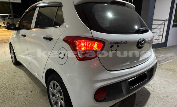 Buy Used Hyundai i10 White Car in Bandar Seri Begawan in Brunei-Muara Buy Used Hyundai i10 White Car in Bandar Seri Begawan in Brunei-Muara