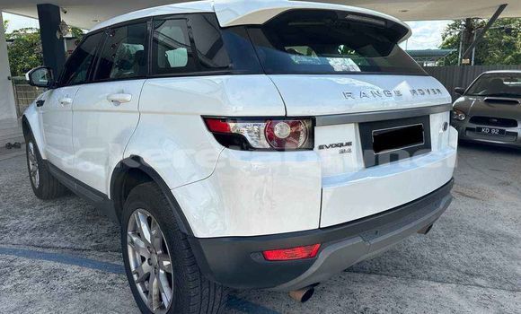 Buy Used Range Rover Evoque White Car in Bandar Seri Begawan in Brunei-Muara Buy Used Range Rover Evoque White Car in Bandar Seri Begawan in Brunei-Muara