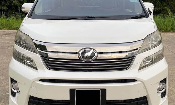Buy Used Toyota Vellfire White Car in Bandar Seri Begawan in Brunei-Muara Buy Used Toyota Vellfire White Car in Bandar Seri Begawan in Brunei-Muara