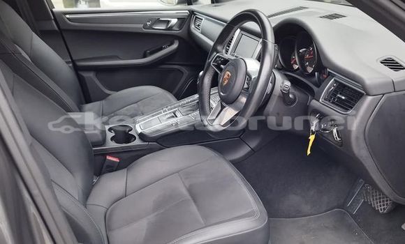 Buy Used Porsche Macan Other Car in Bandar Seri Begawan in Brunei-Muara Buy Used Porsche Macan Other Car in Bandar Seri Begawan in Brunei-Muara