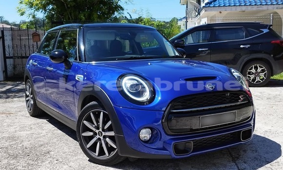 Buy Used MINI Cooper Blue Car in Bandar Seri Begawan in Brunei-Muara