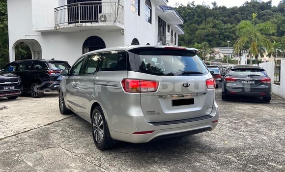 Buy Used Kia Carnival Other Car in Bandar Seri Begawan in Brunei-Muara Buy Used Kia Carnival Other Car in Bandar Seri Begawan in Brunei-Muara