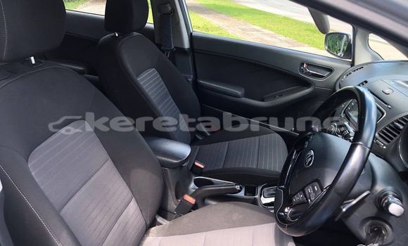Buy Used Kia Cerato Silver Car in Bandar Seri Begawan in Brunei-Muara Buy Used Kia Cerato Silver Car in Bandar Seri Begawan in Brunei-Muara