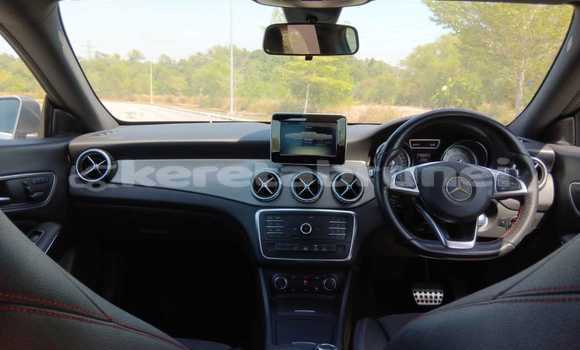 Buy Used Mercedes-Benz 200 Other Car in Bandar Seri Begawan in Brunei-Muara Buy Used Mercedes-Benz 200 Other Car in Bandar Seri Begawan in Brunei-Muara