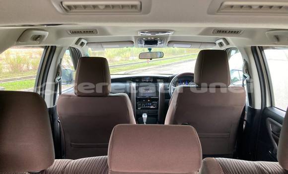 Buy Used Toyota Fortuner White Car in Bandar Seri Begawan in Brunei-Muara Buy Used Toyota Fortuner White Car in Bandar Seri Begawan in Brunei-Muara