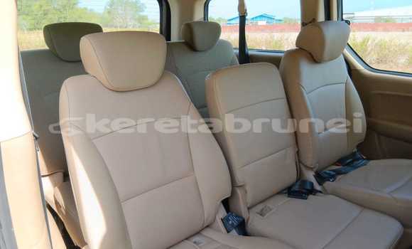 Buy Used Hyundai H1 Brown Car in Bandar Seri Begawan in Brunei-Muara Buy Used Hyundai H1 Brown Car in Bandar Seri Begawan in Brunei-Muara