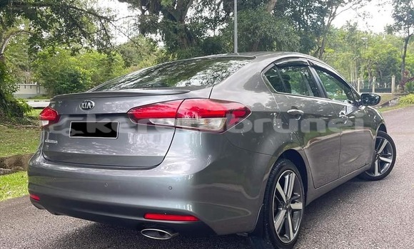 Buy Used Kia Cerato Other Car in Bandar Seri Begawan in Brunei-Muara Buy Used Kia Cerato Other Car in Bandar Seri Begawan in Brunei-Muara