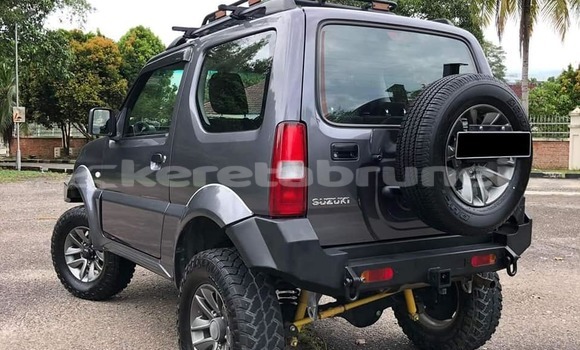 Buy Used Suzuki Jimny Black Car in Bandar Seri Begawan in Brunei-Muara Buy Used Suzuki Jimny Black Car in Bandar Seri Begawan in Brunei-Muara
