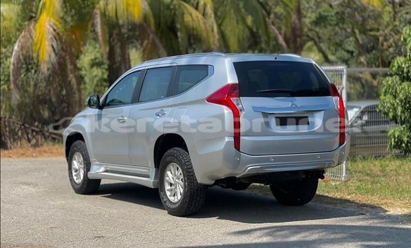 Buy Used Mitsubishi Pajero Other Car in Seria in Belait Buy Used Mitsubishi Pajero Other Car in Seria in Belait