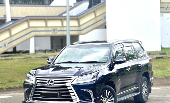 Buy Used Lexus LX 570 Black Car in Bandar Seri Begawan in Brunei-Muara