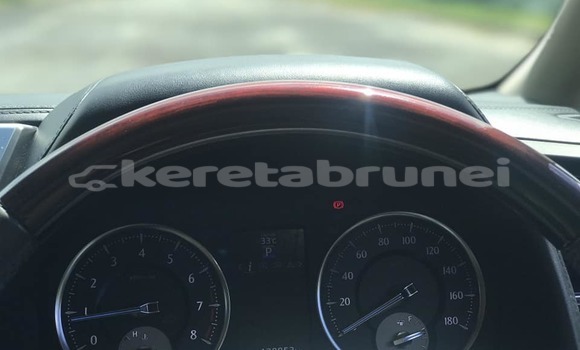 Buy Used Toyota Alphard White Car in Bandar Seri Begawan in Brunei-Muara Buy Used Toyota Alphard White Car in Bandar Seri Begawan in Brunei-Muara