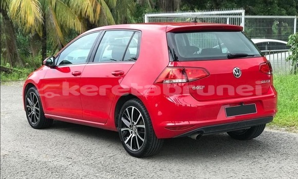 Buy Used Volkswagen Golf Red Car in Bandar Seri Begawan in Brunei-Muara Buy Used Volkswagen Golf Red Car in Bandar Seri Begawan in Brunei-Muara