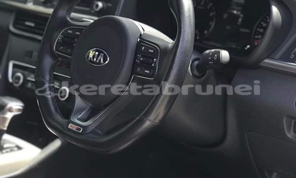 Buy Used Kia Optima White Car in Bandar Seri Begawan in Brunei-Muara Buy Used Kia Optima White Car in Bandar Seri Begawan in Brunei-Muara