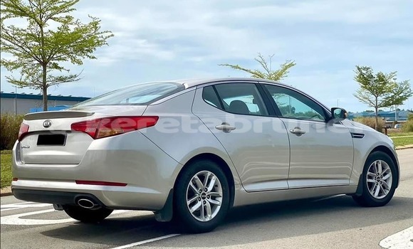 Buy Used Kia Optima Other Car in Bandar Seri Begawan in Brunei-Muara Buy Used Kia Optima Other Car in Bandar Seri Begawan in Brunei-Muara