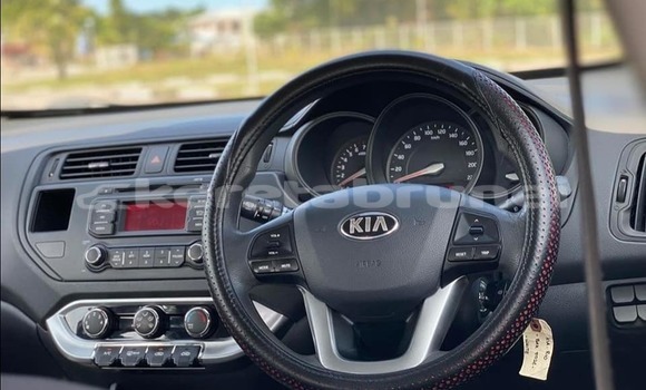 Buy Used Kia Rio White Car in Bandar Seri Begawan in Brunei-Muara Buy Used Kia Rio White Car in Bandar Seri Begawan in Brunei-Muara