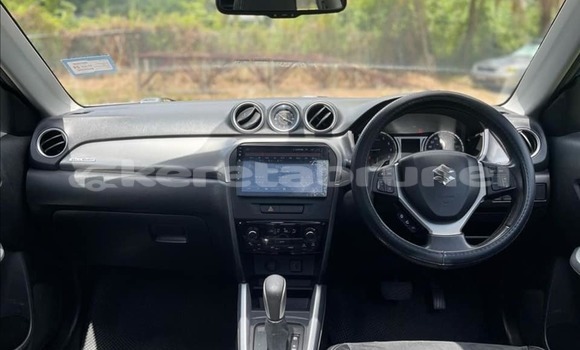 Buy Used Suzuki Vitara Blue Car in Bandar Seri Begawan in Brunei-Muara Buy Used Suzuki Vitara Blue Car in Bandar Seri Begawan in Brunei-Muara
