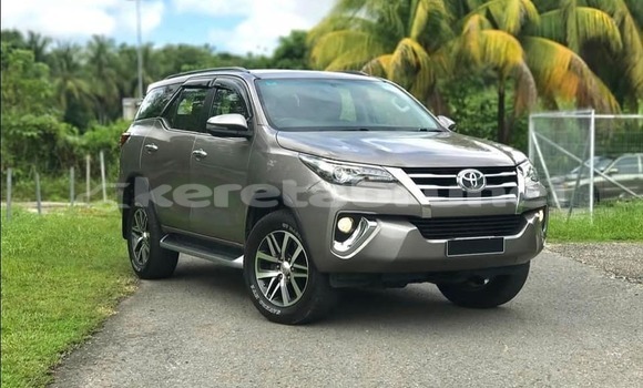 Buy Used Toyota Fortuner Other Car in Bandar Seri Begawan in Brunei-Muara Buy Used Toyota Fortuner Other Car in Bandar Seri Begawan in Brunei-Muara