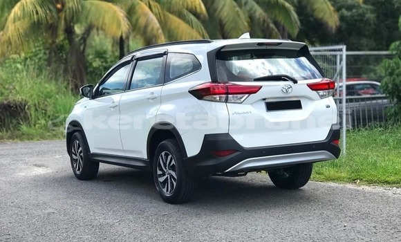 Buy Used Toyota Rush White Car in Bandar Seri Begawan in Brunei-Muara Buy Used Toyota Rush White Car in Bandar Seri Begawan in Brunei-Muara