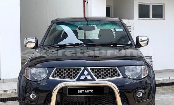 Buy Used Mitsubishi L200 Black Car in Bandar Seri Begawan in Brunei-Muara