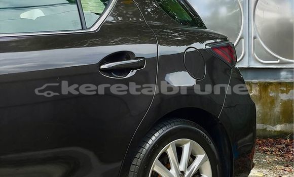 Buy Used Lexus CT Other Car in Bandar Seri Begawan in Brunei-Muara Buy Used Lexus CT Other Car in Bandar Seri Begawan in Brunei-Muara