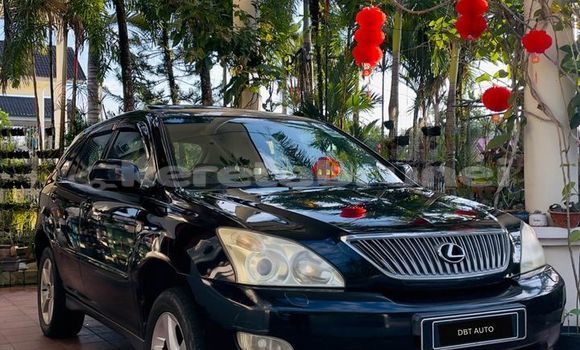 Buy Used Lexus RX 300 Black Car in Bandar Seri Begawan in Brunei-Muara Buy Used Lexus RX 300 Black Car in Bandar Seri Begawan in Brunei-Muara