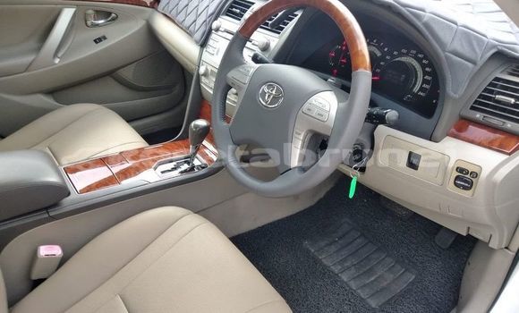 Buy Used Toyota Camry White Car in Bandar Seri Begawan in Brunei-Muara Buy Used Toyota Camry White Car in Bandar Seri Begawan in Brunei-Muara