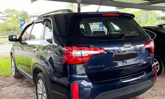 Buy Used Kia Sorento Other Car in Bandar Seri Begawan in Brunei-Muara Buy Used Kia Sorento Other Car in Bandar Seri Begawan in Brunei-Muara