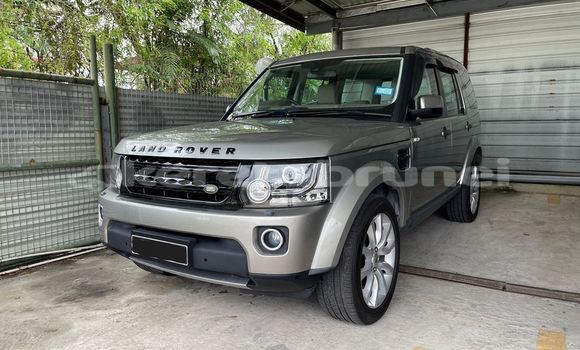 Buy Used Land Rover Defender Other Car in Bandar Seri Begawan in Brunei-Muara Buy Used Land Rover Defender Other Car in Bandar Seri Begawan in Brunei-Muara
