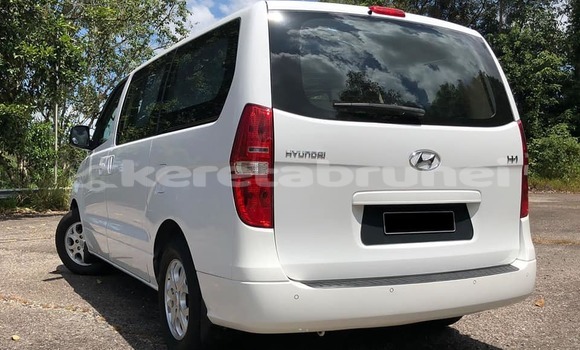 Buy Used Hyundai H1 White Car in Bandar Seri Begawan in Brunei-Muara Buy Used Hyundai H1 White Car in Bandar Seri Begawan in Brunei-Muara
