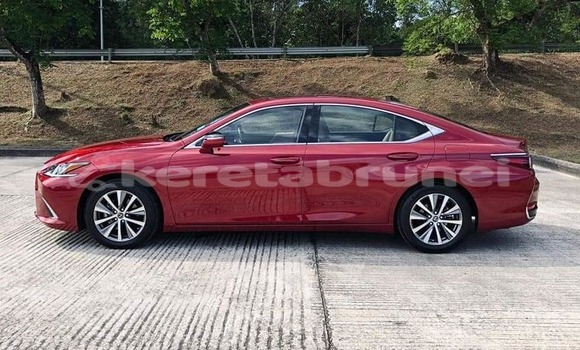 Buy Used Lexus ES Red Car in Bandar Seri Begawan in Brunei-Muara Buy Used Lexus ES Red Car in Bandar Seri Begawan in Brunei-Muara