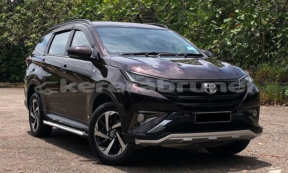 Buy Used Toyota Rush Black Car in Bandar Seri Begawan in Brunei-Muara Buy Used Toyota Rush Black Car in Bandar Seri Begawan in Brunei-Muara
