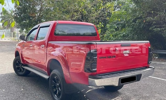 Buy Used Toyota Hilux Red Car in Bandar Seri Begawan in Brunei-Muara Buy Used Toyota Hilux Red Car in Bandar Seri Begawan in Brunei-Muara