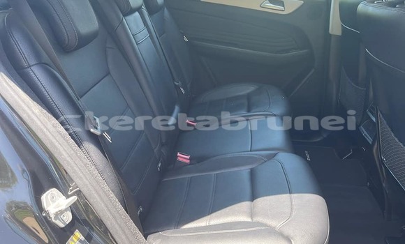 Buy Used Mercedes-Benz GLC Black Car in Bandar Seri Begawan in Brunei-Muara Buy Used Mercedes-Benz GLC Black Car in Bandar Seri Begawan in Brunei-Muara