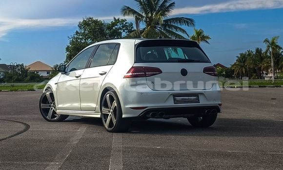 Buy Used Volkswagen Golf Other Car in Bandar Seri Begawan in Brunei-Muara Buy Used Volkswagen Golf Other Car in Bandar Seri Begawan in Brunei-Muara